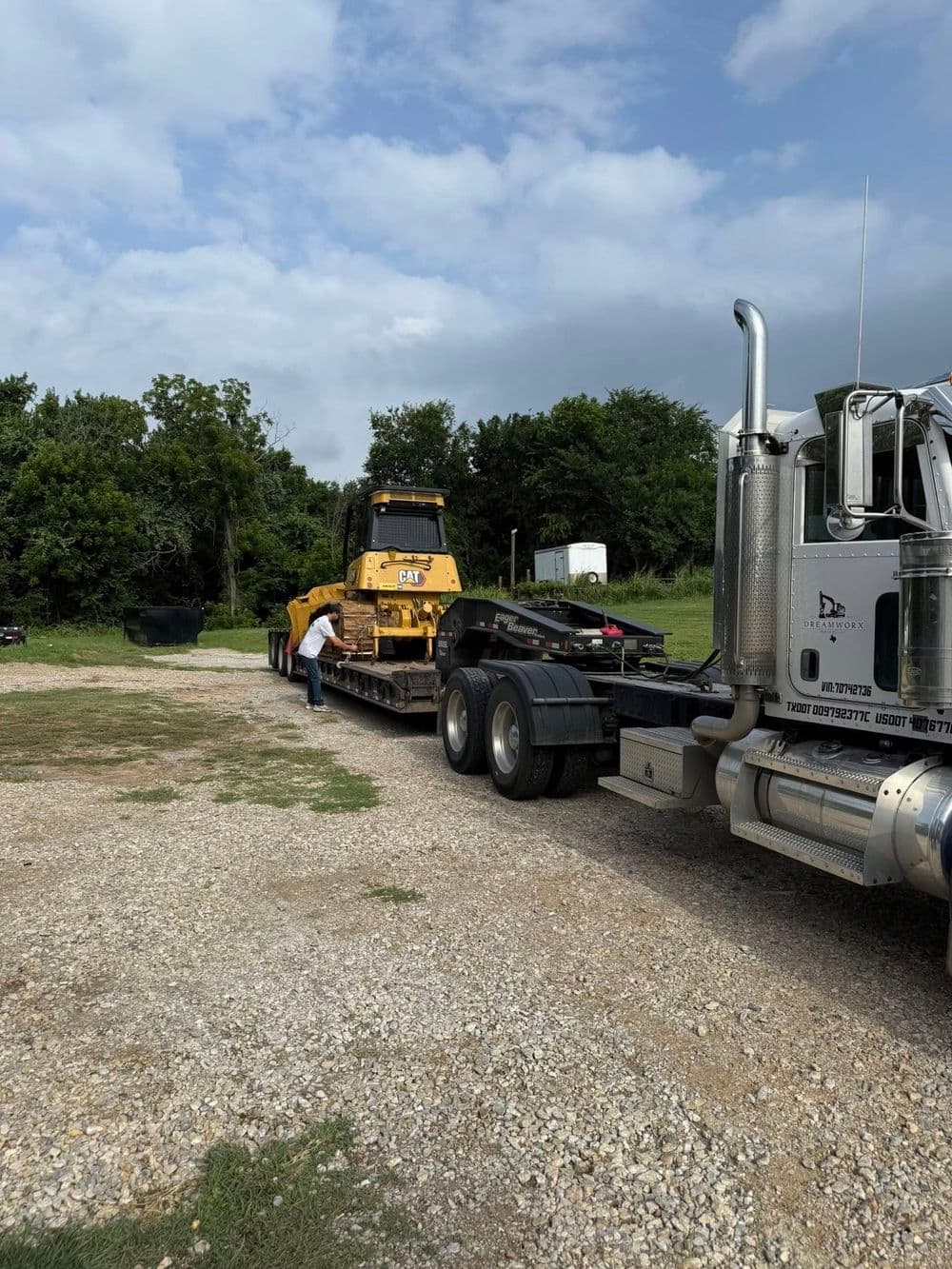 Gallery photos for Commercial Parking Lot Excavation and Prep for Growing Office Building: Image #5