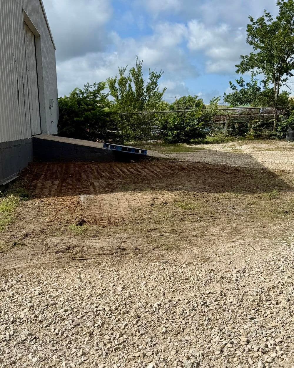 Commercial Parking Lot Re-Graveling Done Right in Springtown